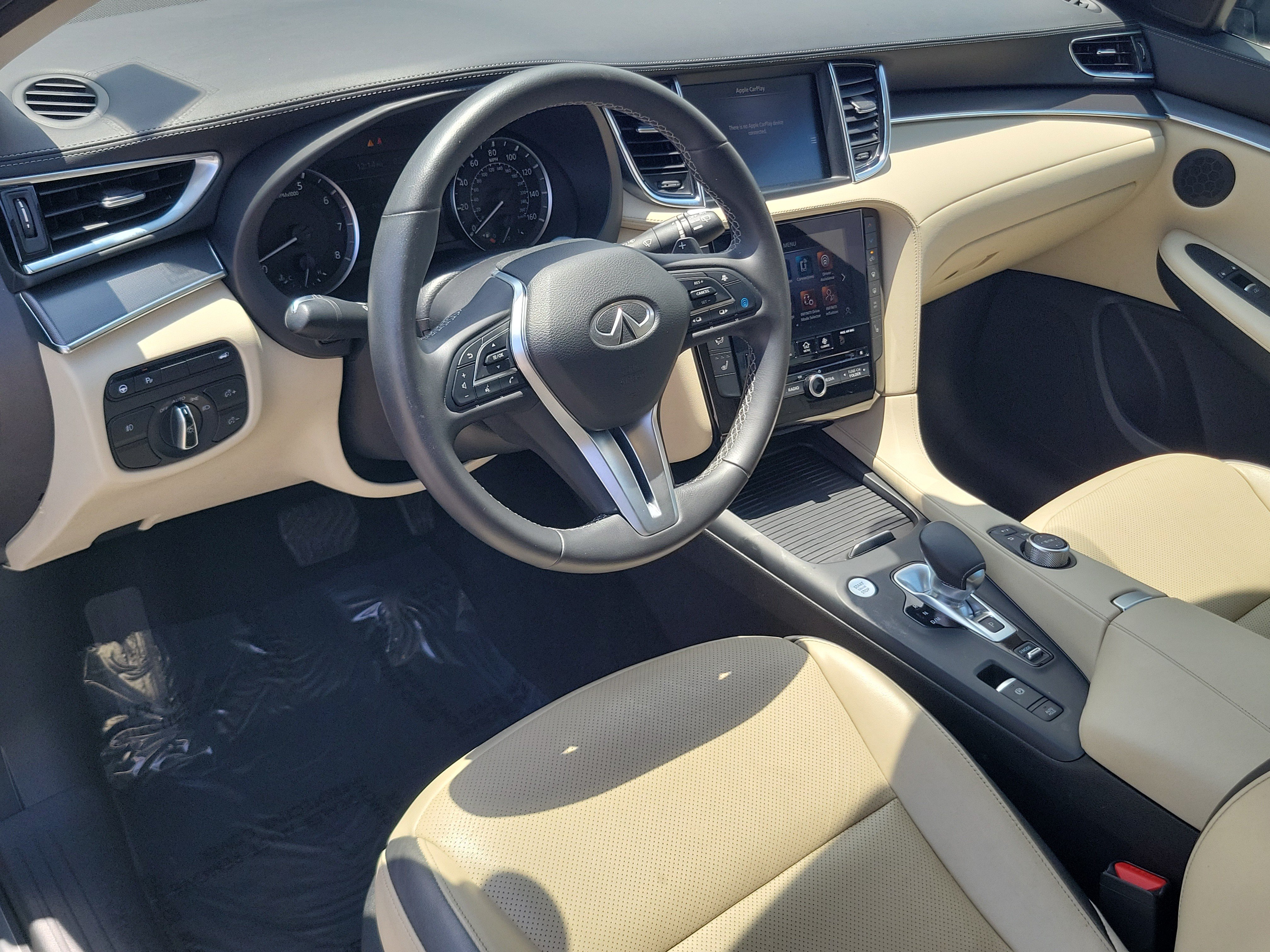 Used 2022 INFINITI QX50 Luxe FWD image 9