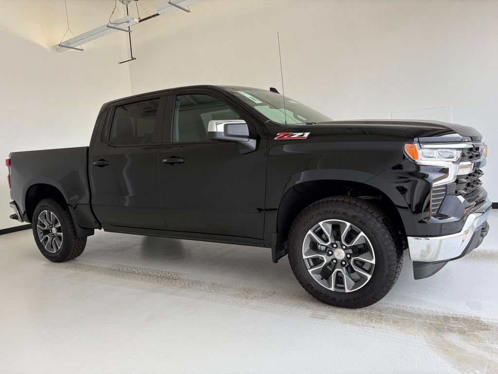 New 2026 Chevrolet Silverado 1500 LT