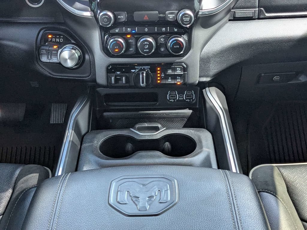 Used 2022 RAM 1500 Laramie AWD/4WD image 17