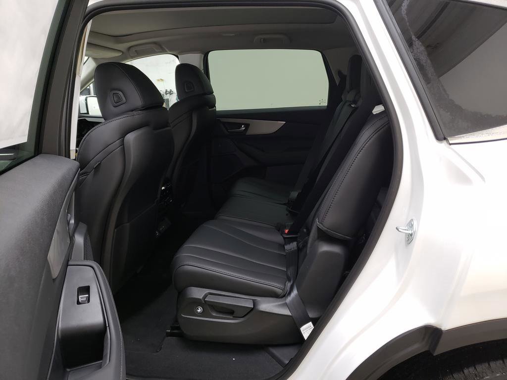 Certified 2025 Acura MDX SH-AWD image 9