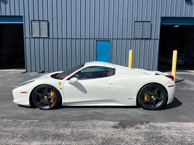 Used 2013 Ferrari 458 Spider image 59