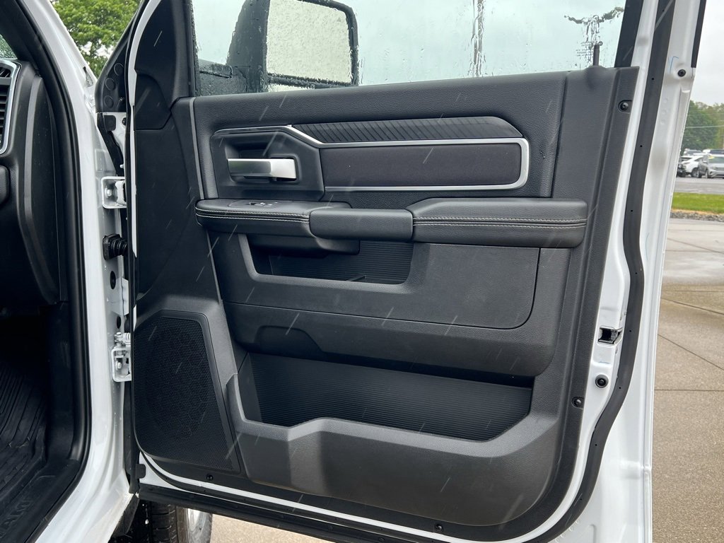 New 2025 RAM 2500 Big Horn image 31