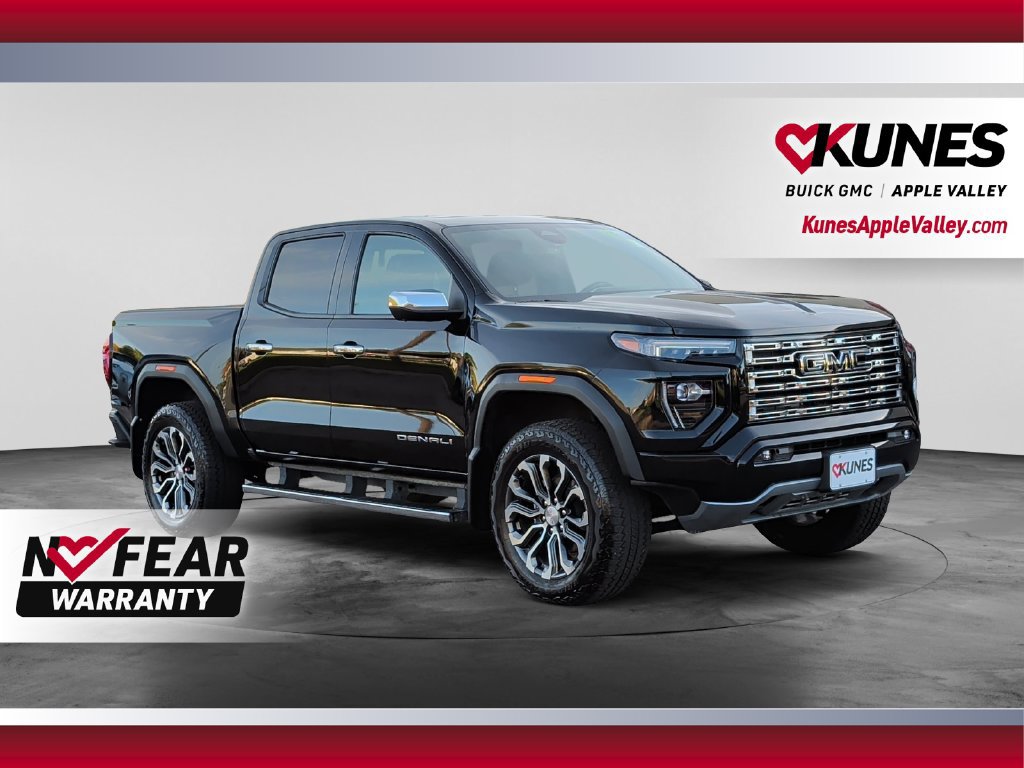Used 2024 GMC Canyon Denali AWD/4WD image 1