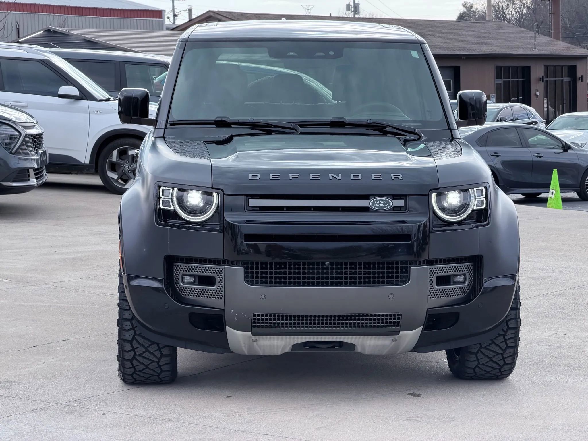 Used 2023 Land Rover Defender 110 V8 image 79