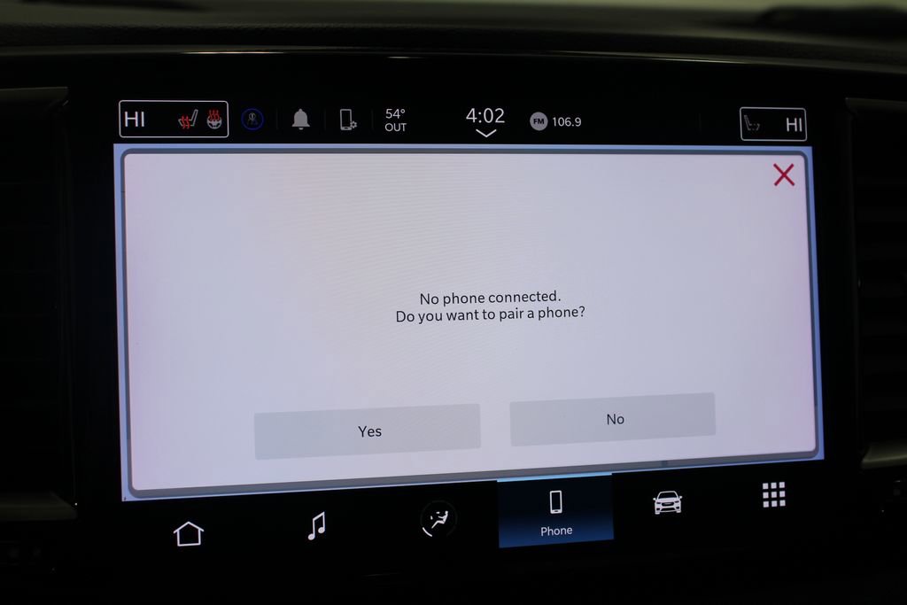 Used 2024 Chrysler Pacifica Touring-L image 47