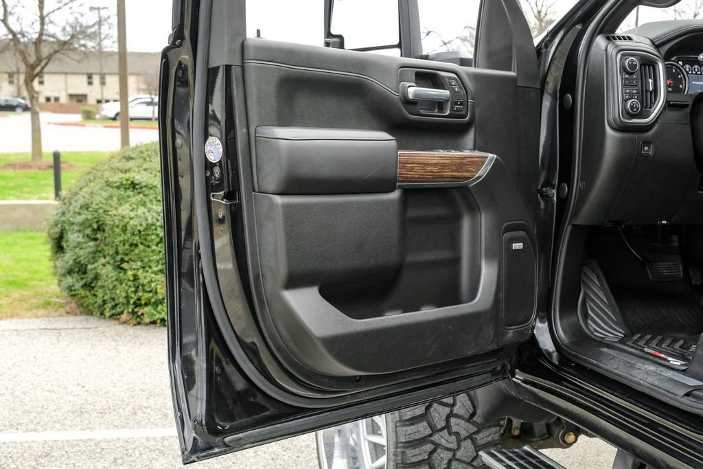 Used 2023 Chevrolet Silverado 3500 High Country w/ Z71 Off-Road Package image 51