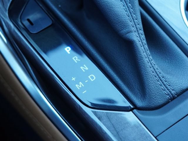 Used 2023 Toyota Highlander Platinum FWD image 37