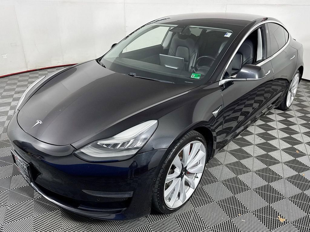 Used 2018 Tesla Model 3 Performance AWD/4WD image 3