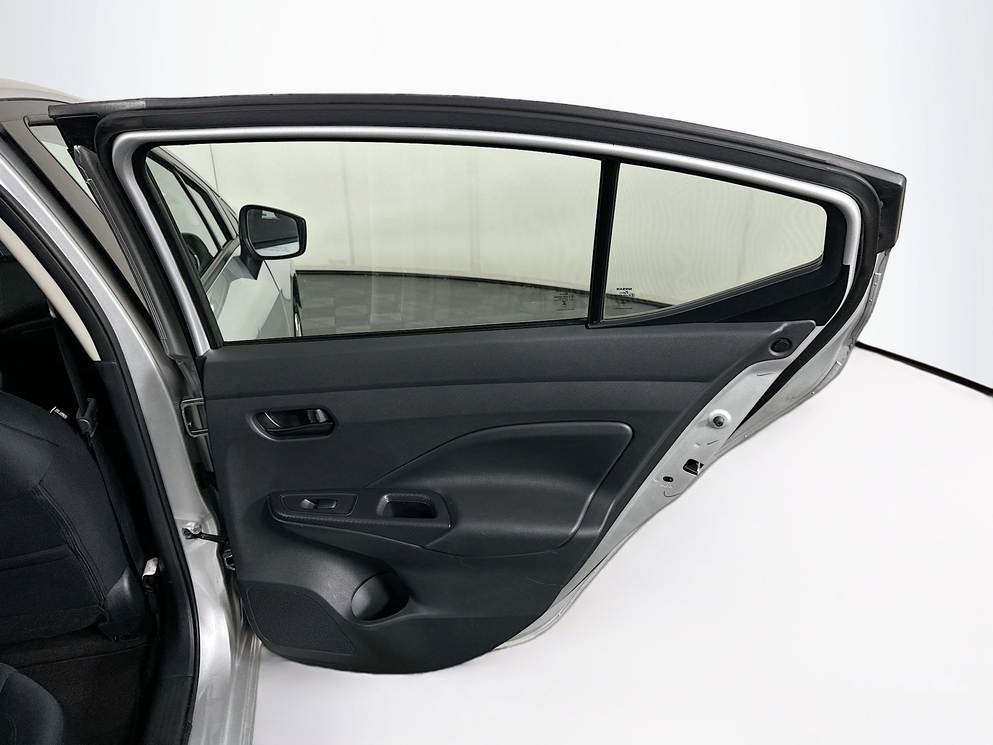 Used 2024 Nissan Versa S w/ Trunk Package image 27