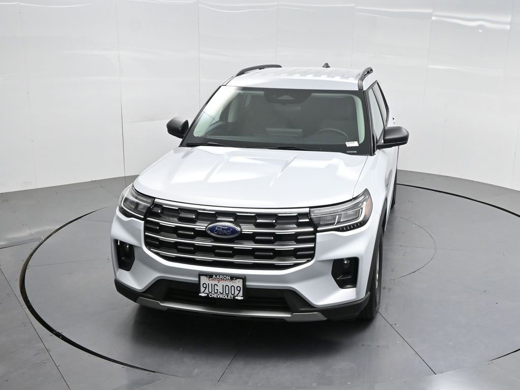 Used 2025 Ford Explorer Active w/ Active Comfort Package image 55