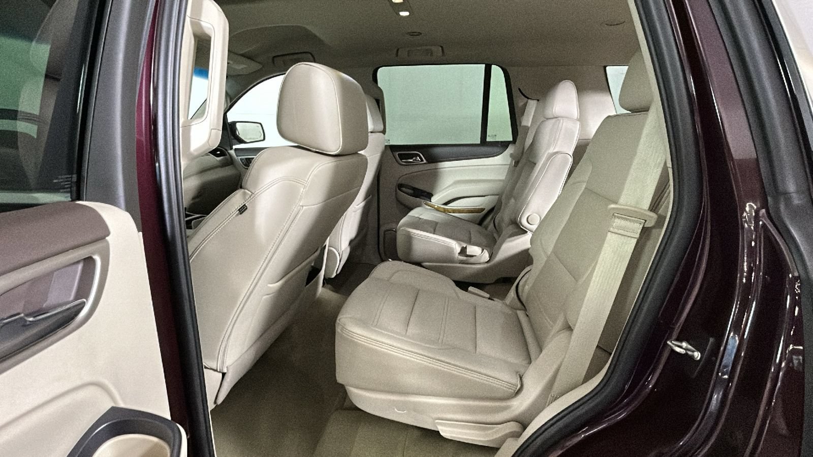 Used 2017 GMC Yukon Denali AWD/4WD image 31