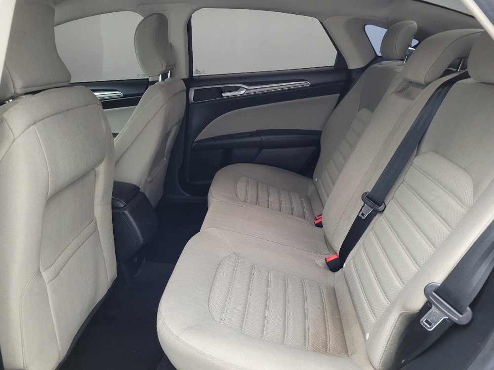 Used 2018 Ford Fusion S FWD image 18