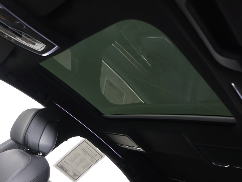 Used 2023 Audi A8 L 3.0T w/ Luxury Package image 24