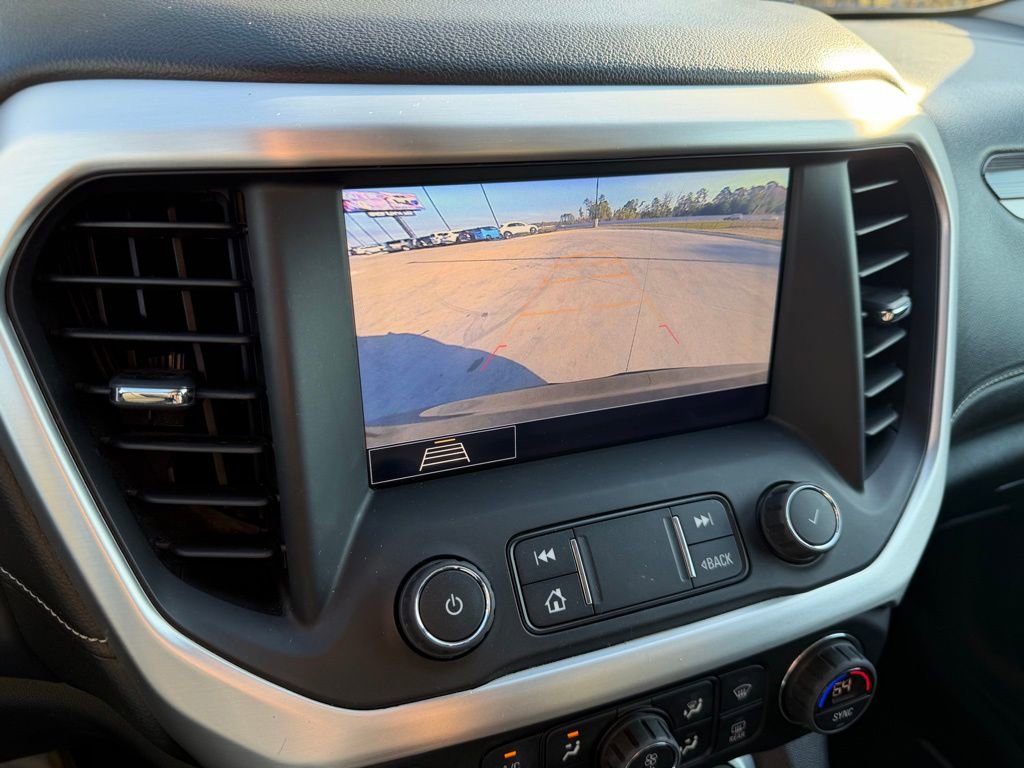 Used 2020 GMC Acadia SLT w/ LPO, Floor Liner Package image 22