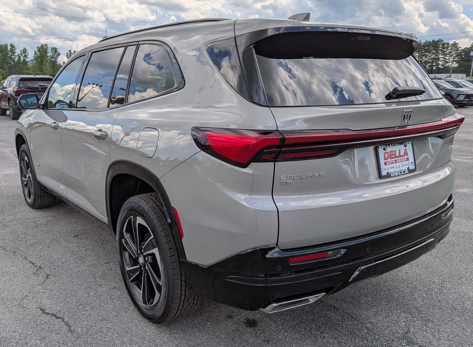 New 2026 Buick Enclave Sport Touring w/ Power Package AWD/4WD image 7
