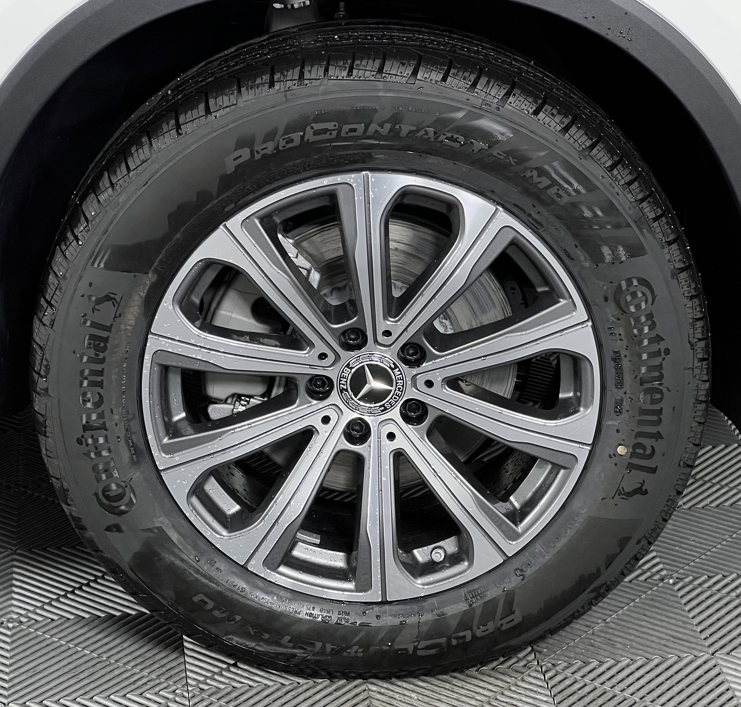 New 2026 Mercedes-Benz GLC 300 4MATIC image 14