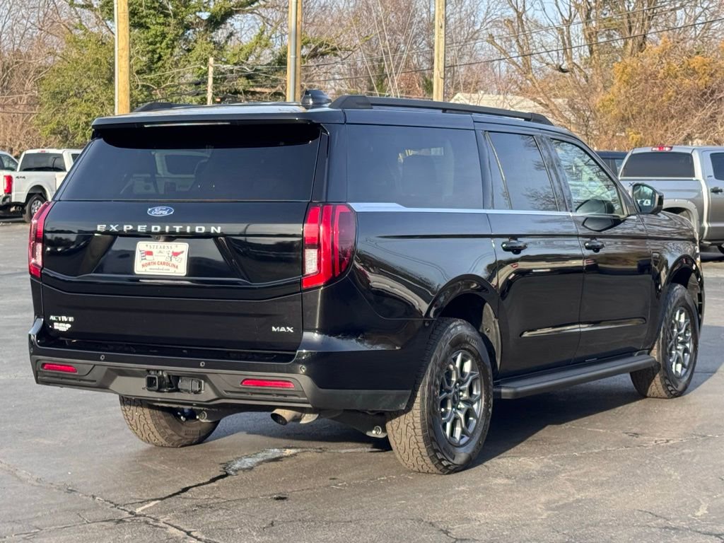 Used 2025 Ford Expedition Max Active image 16