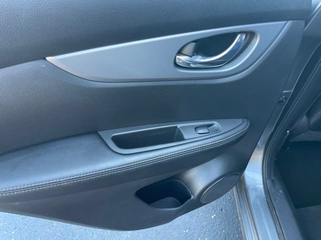Used 2020 Nissan Rogue Sport SL w/ Premium Package AWD/4WD image 57