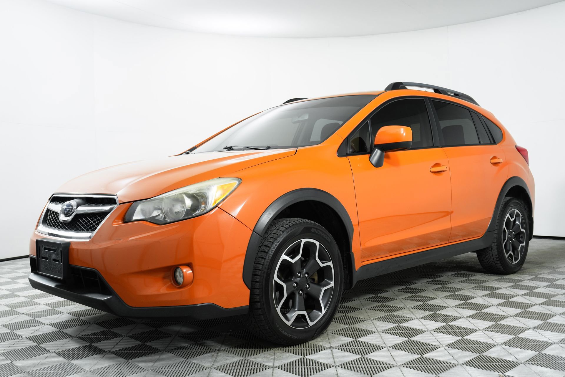 Used 2014 Subaru Crosstrek 2.0i Premium w/ Moonroof Package image 3