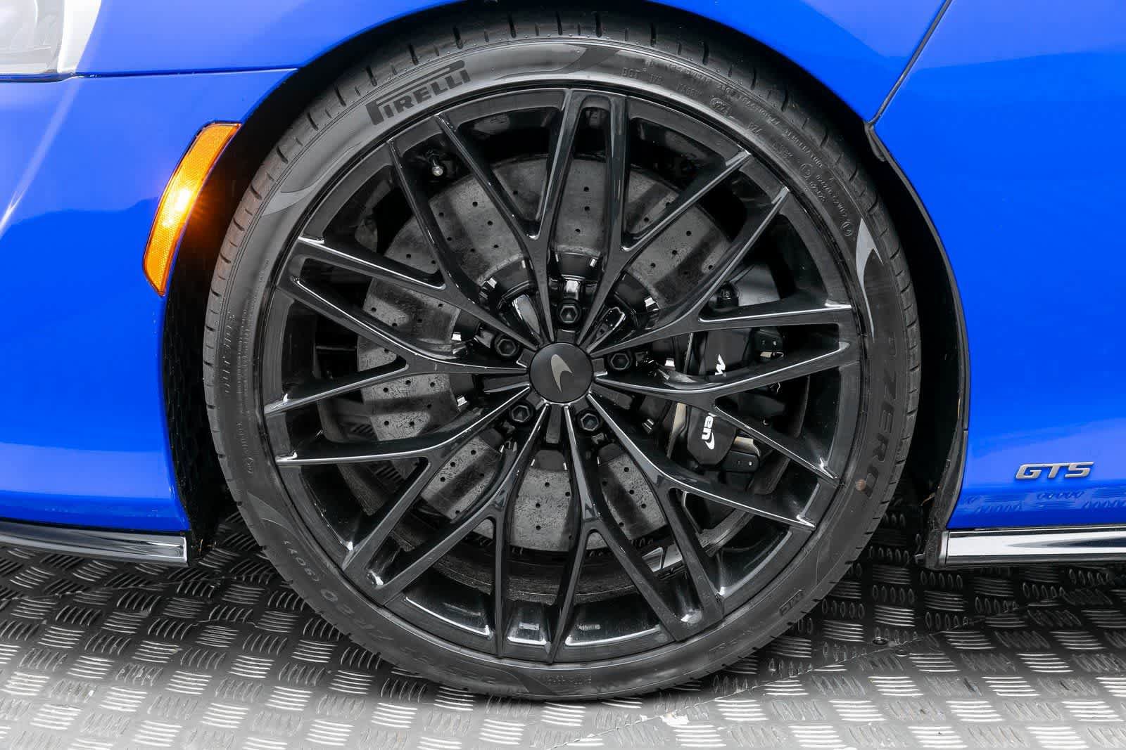 New 2025 McLaren GTS RWD image 8