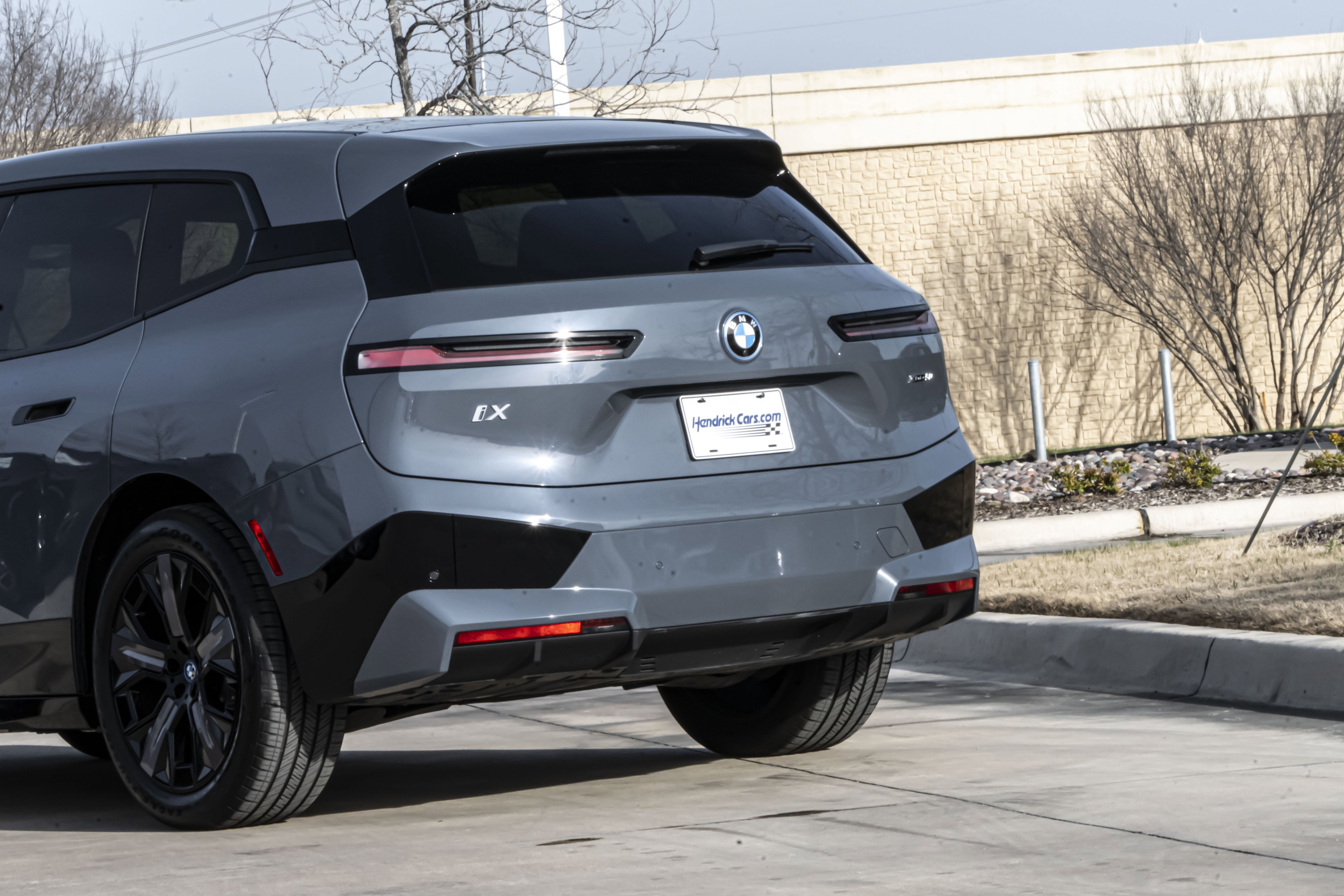 Certified 2024 BMW iX xDrive50 w/ Premium Package image 6