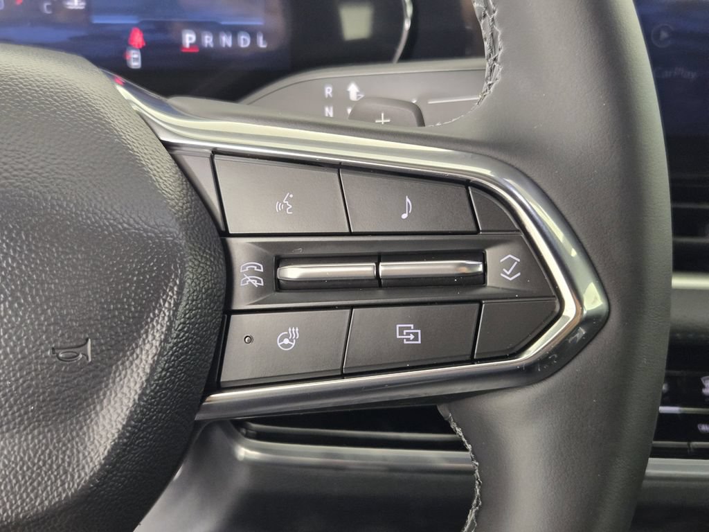 New 2026 Chevrolet Equinox LT w/ Safety and Technology Package FWD image 31