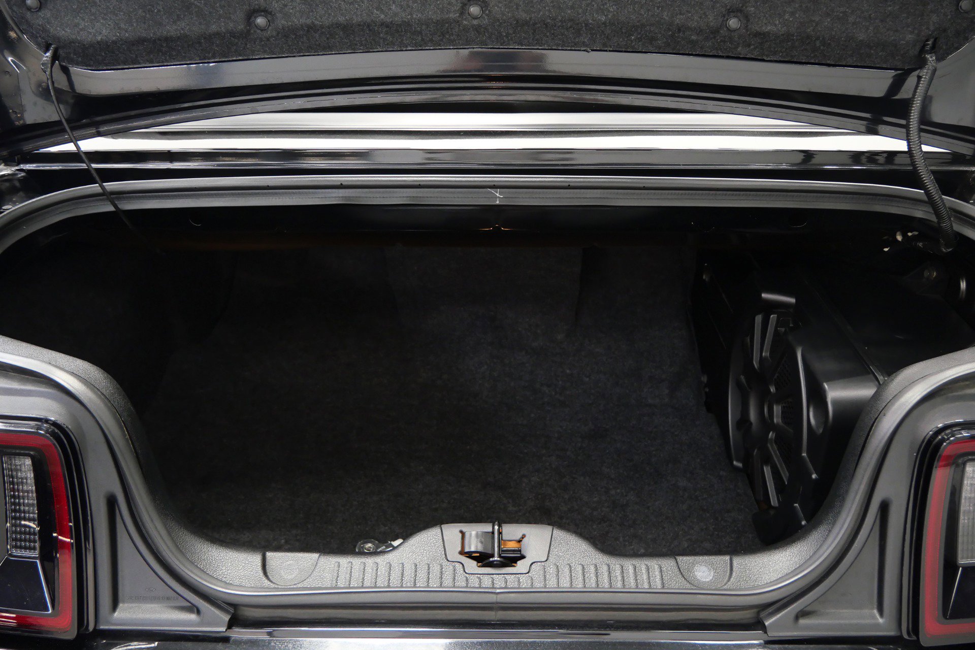 Used 2013 Ford Mustang Shelby GT500 RWD image 18