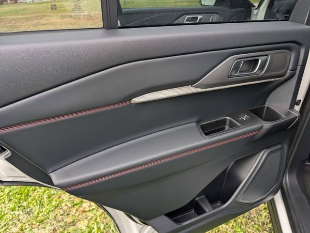 New 2026 Ford Explorer ST-Line image 10
