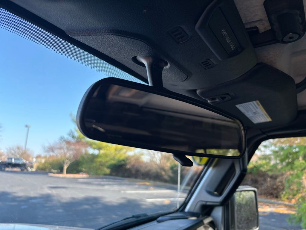 Used 2018 Jeep Wrangler Unlimited Sport image 29