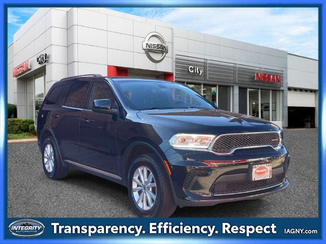 Used 2023 Dodge Durango SXT AWD/4WD image 1