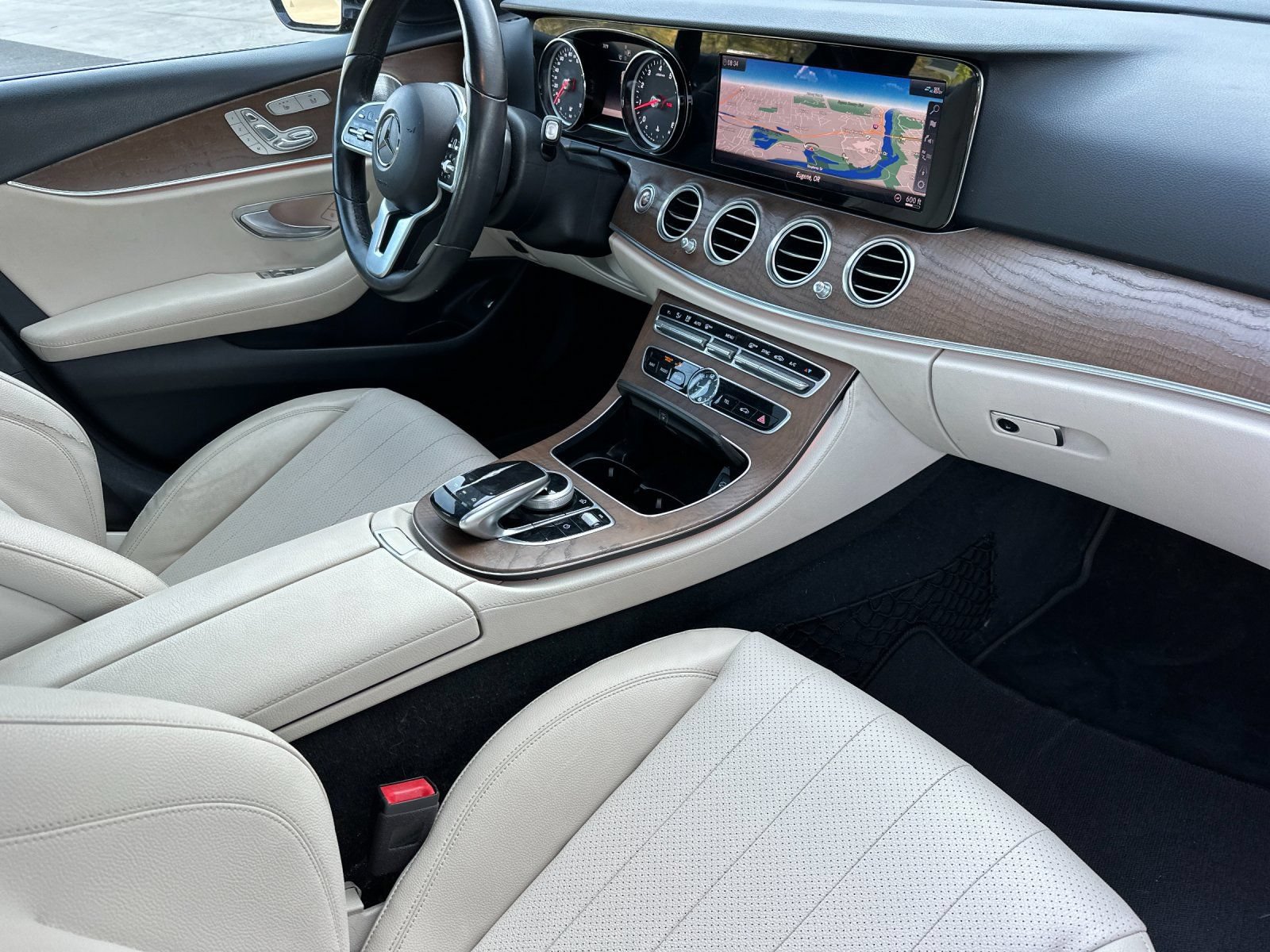 Used 2019 Mercedes-Benz E 300 image 15