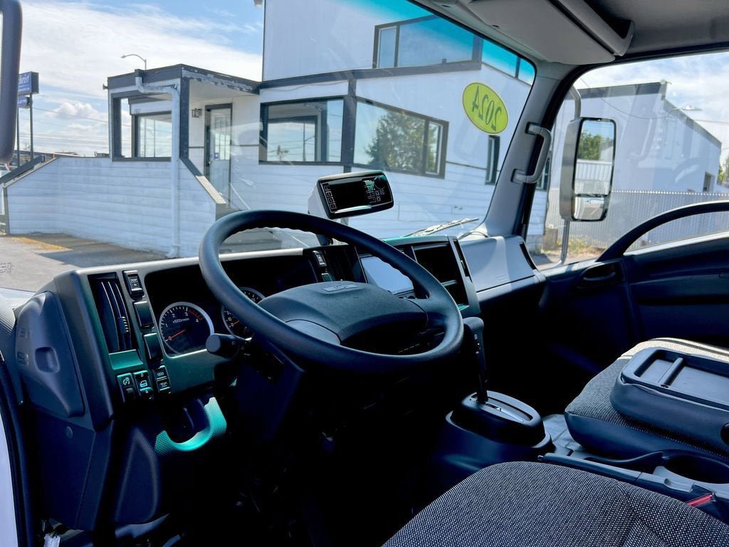 New 2024 Chevrolet Low Cab Forward 5500XD RWD image 29