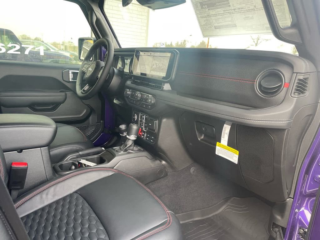 New 2026 Jeep Wrangler Unlimited Rubicon AWD/4WD image 10