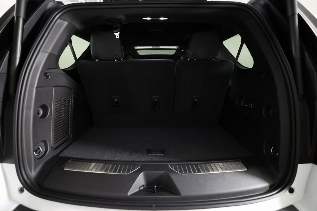 Used 2026 GMC Yukon AT4 Ultimate image 13