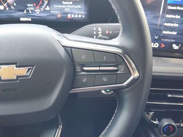 Used 2026 Chevrolet Traverse LT FWD image 29
