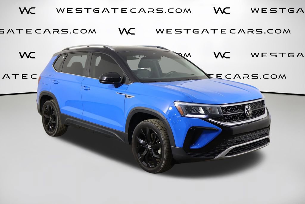 Used 2023 Volkswagen Taos SE w/ Panoramic Sunroof Package image 46