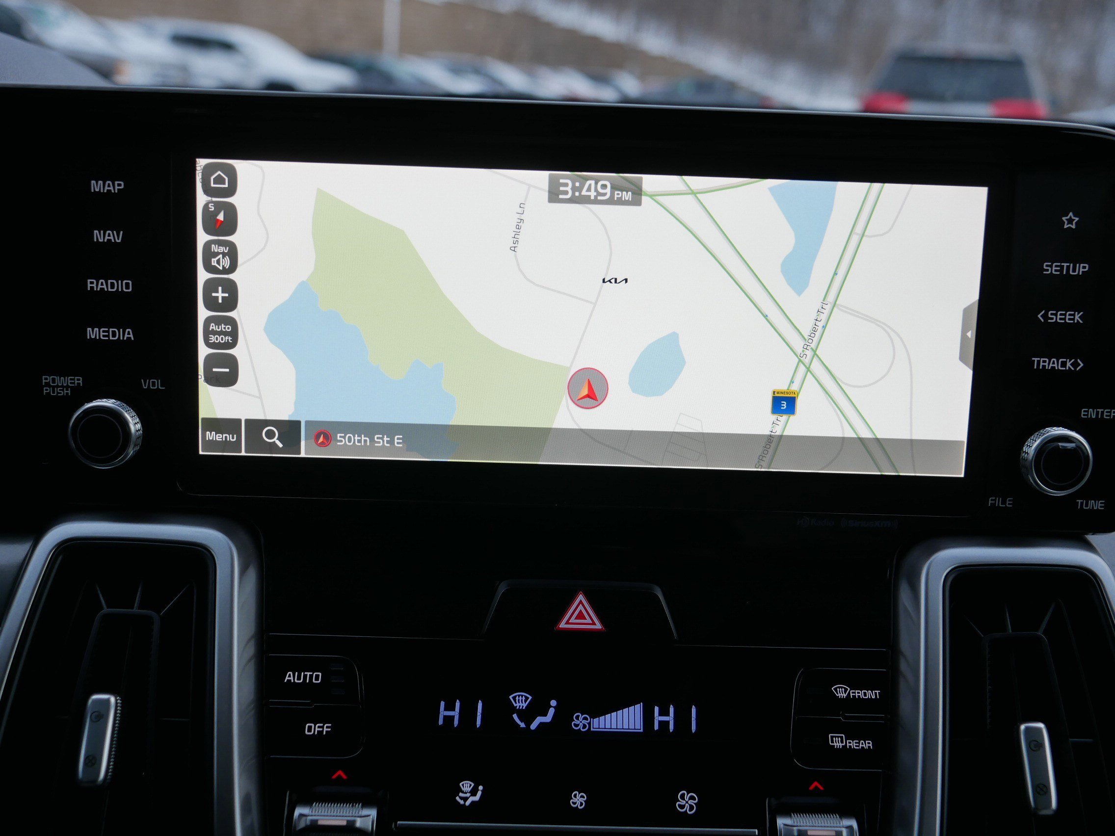 Certified 2022 Kia Sorento S w/ Panoramic Sunroof Package image 30