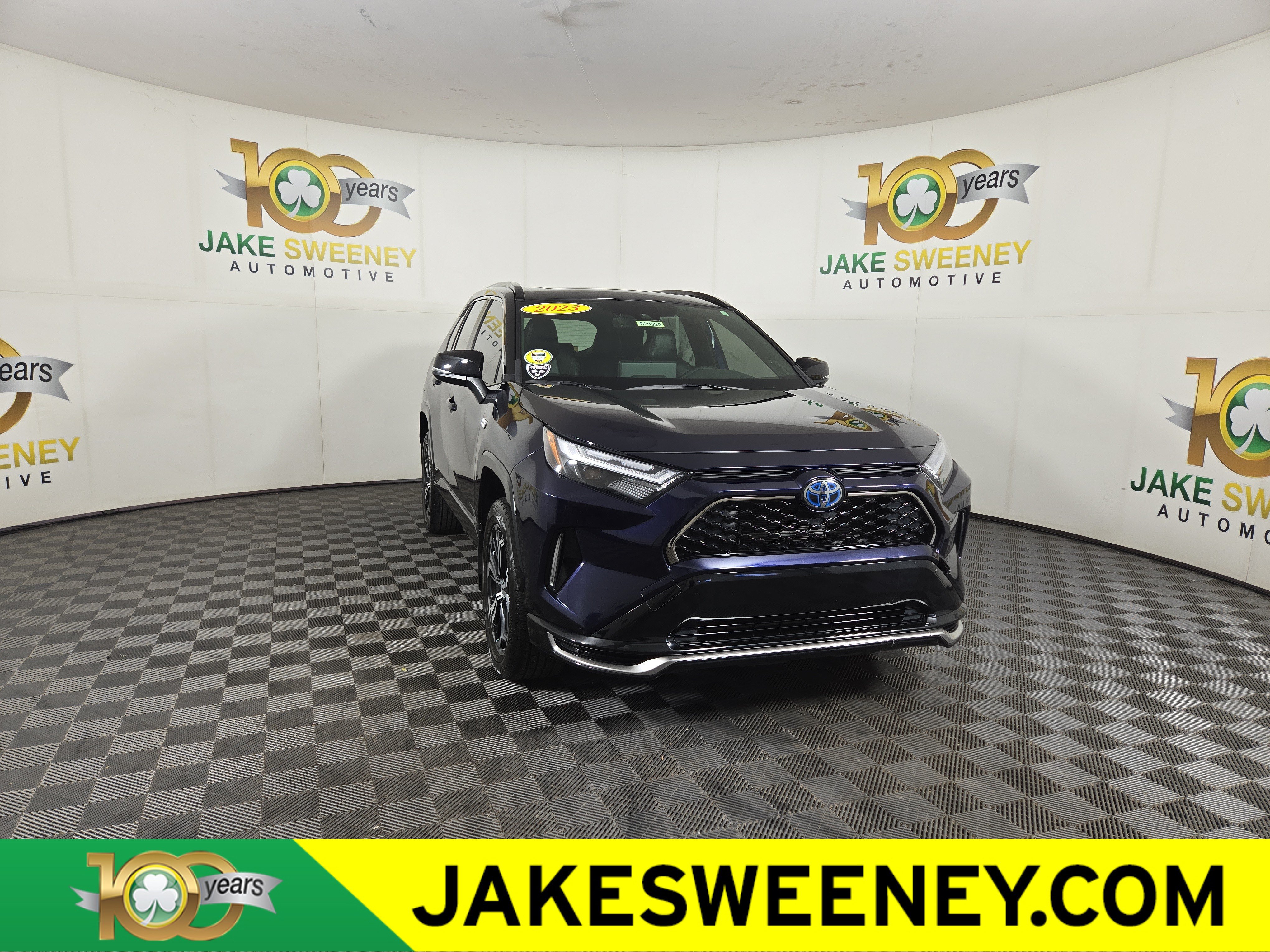 Used 2023 Toyota RAV4 XSE AWD/4WD image 1
