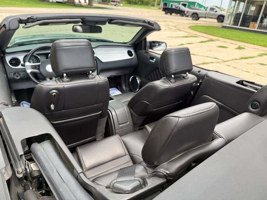 Used 2014 Ford Mustang Premium w/ Comfort Package RWD image 38