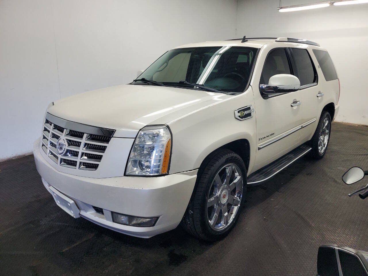 Used 2009 Cadillac Escalade 4WD Hybrid