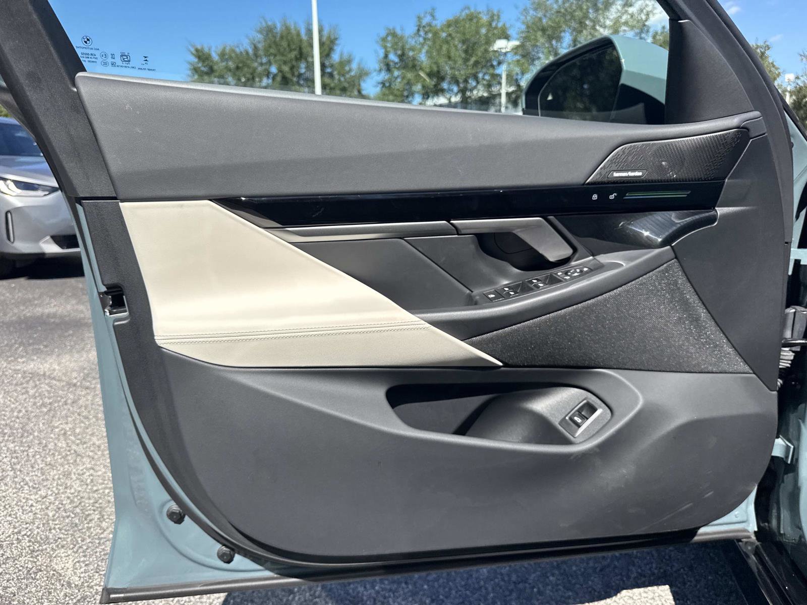 Certified 2025 BMW 530i w/ M Sport Package image 16