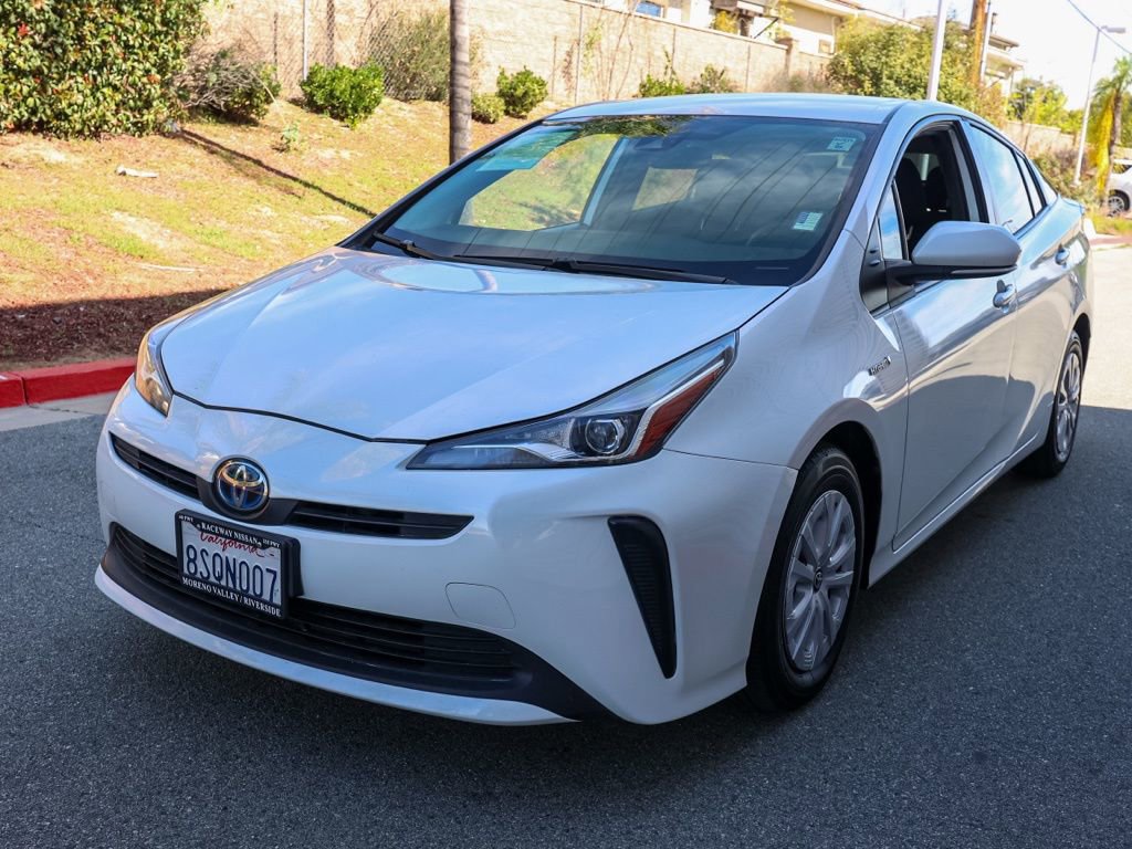 Used 2021 Toyota Prius L Eco image 8