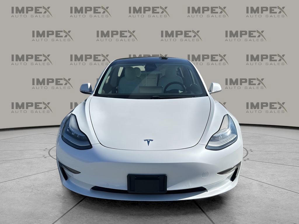 Used 2020 Tesla Model 3 Standard Range Plus image 8