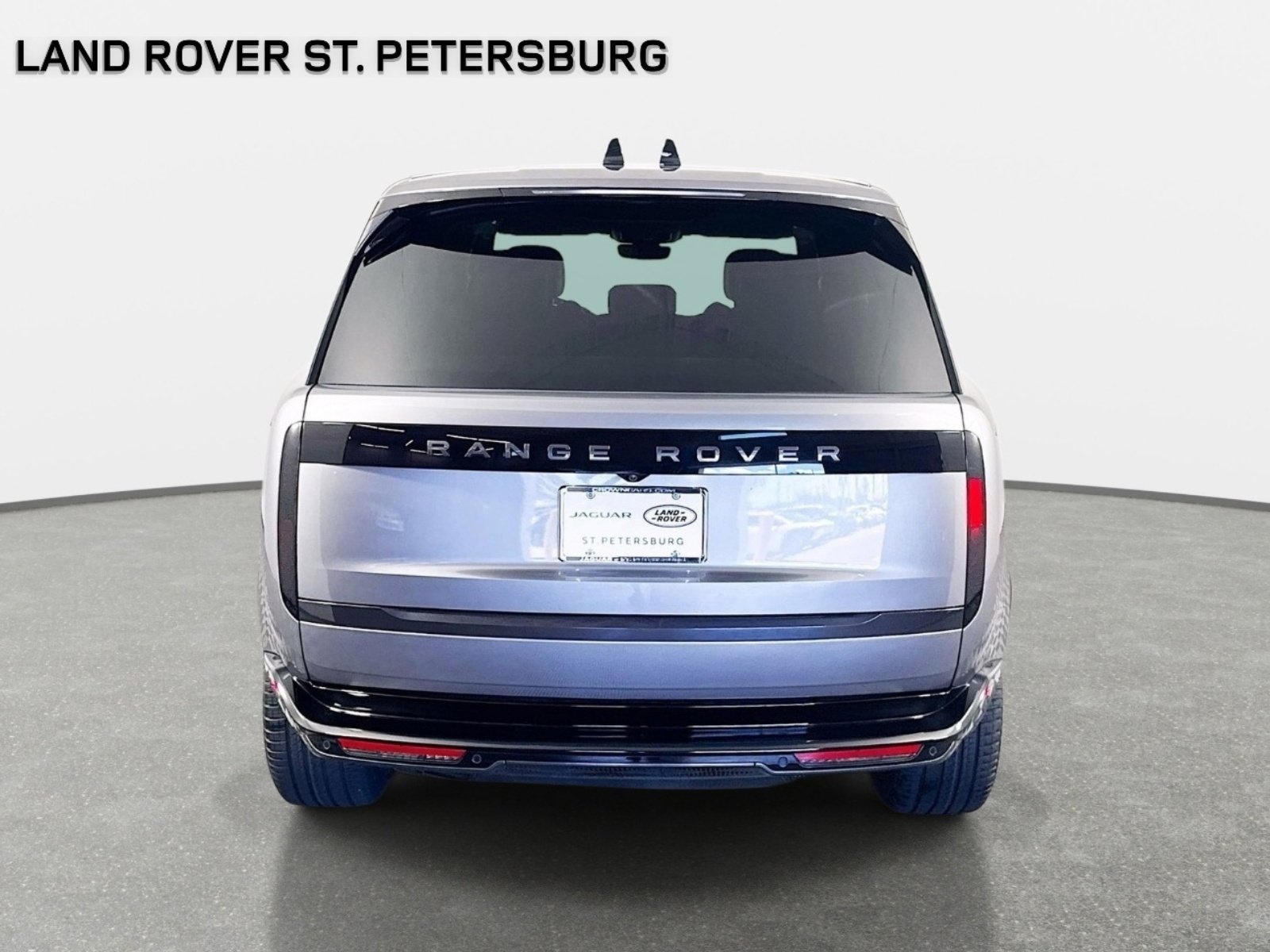 Certified 2025 Land Rover Range Rover Long Wheelbase SE AWD/4WD image 6