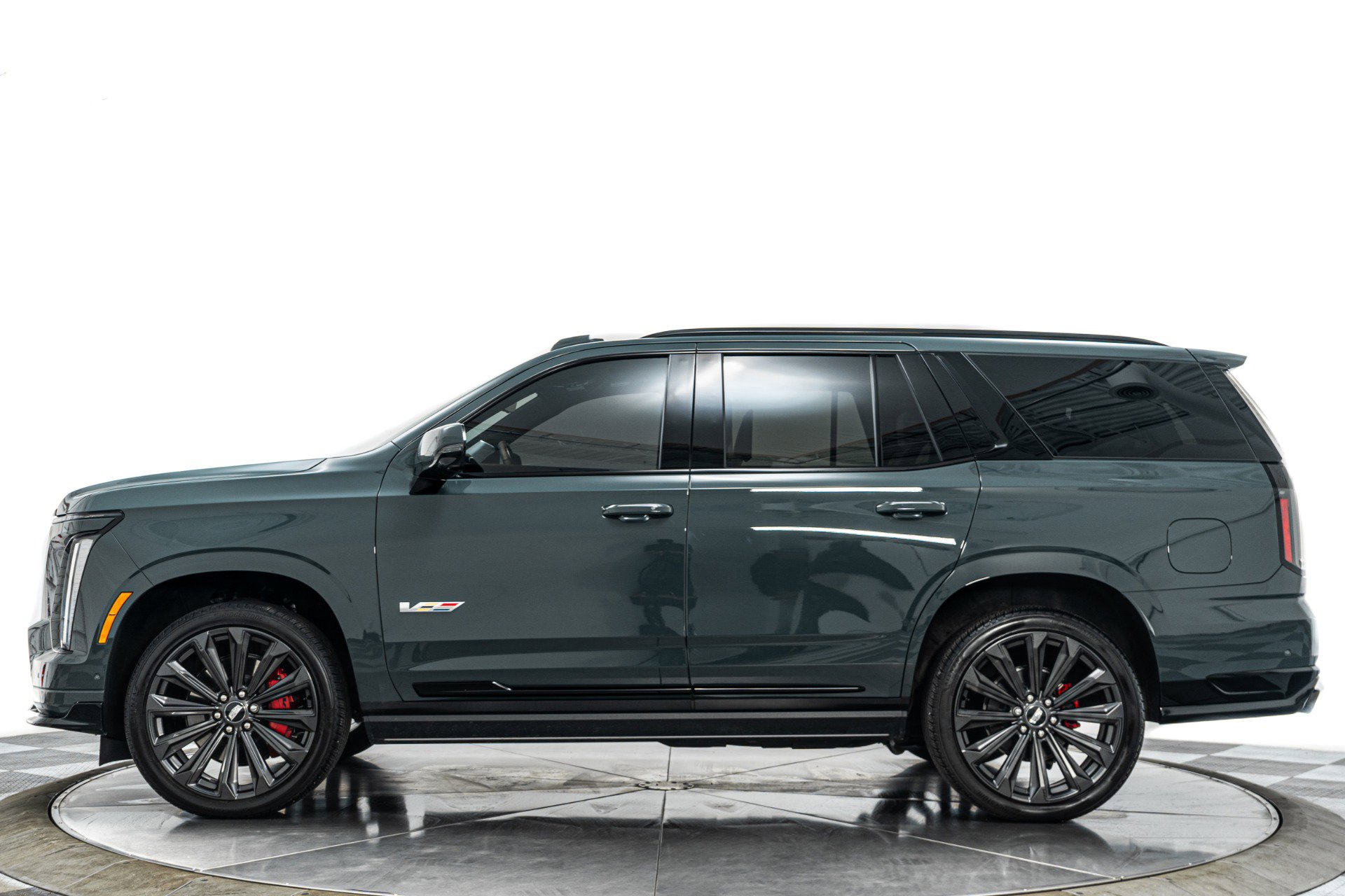 Used 2026 Cadillac Escalade V AWD/4WD image 6