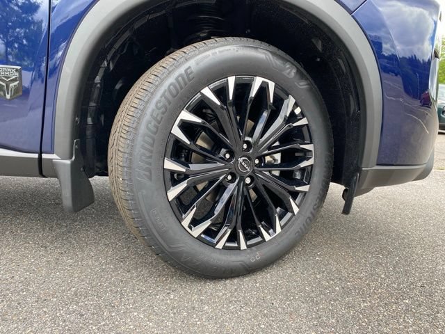 New 2026 Nissan Rogue Dark Armor AWD/4WD image 14