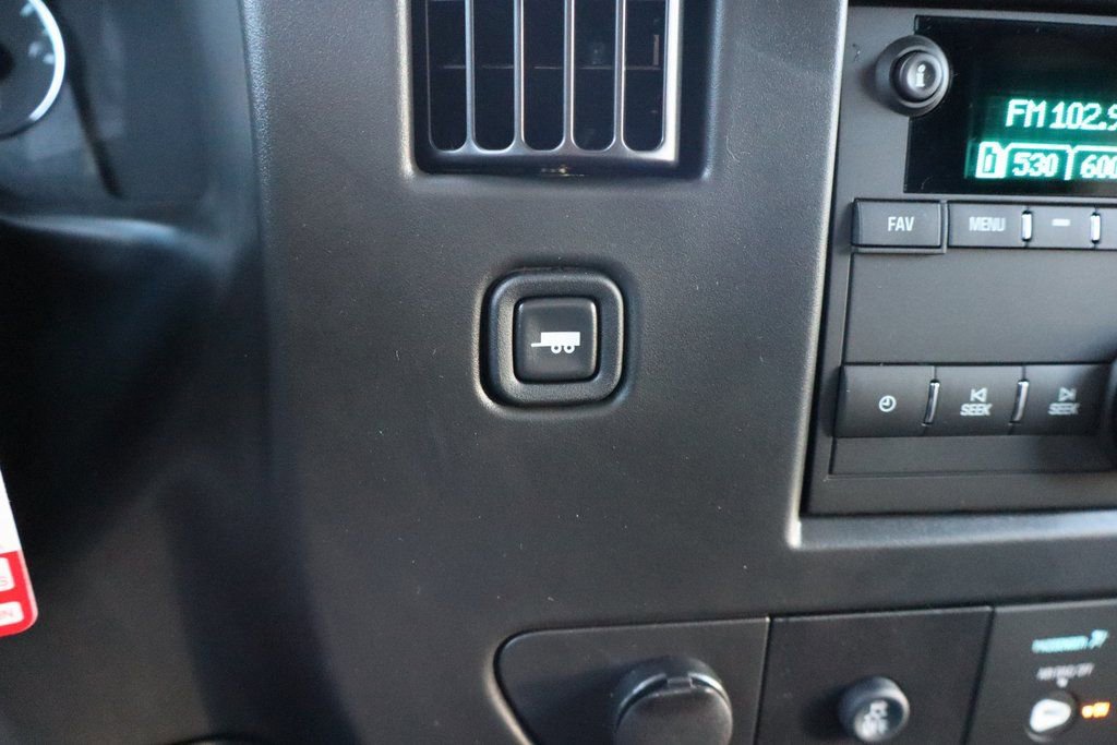 New 2025 Chevrolet Express 3500 w/ Driver Convenience Package image 13