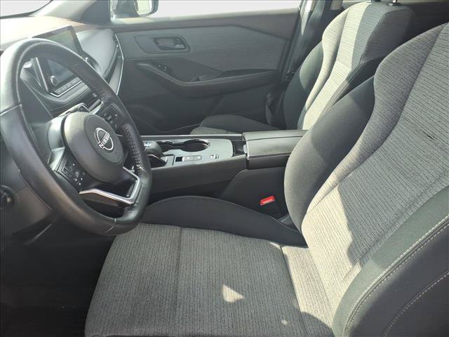 Used 2022 Nissan Rogue S AWD/4WD image 17