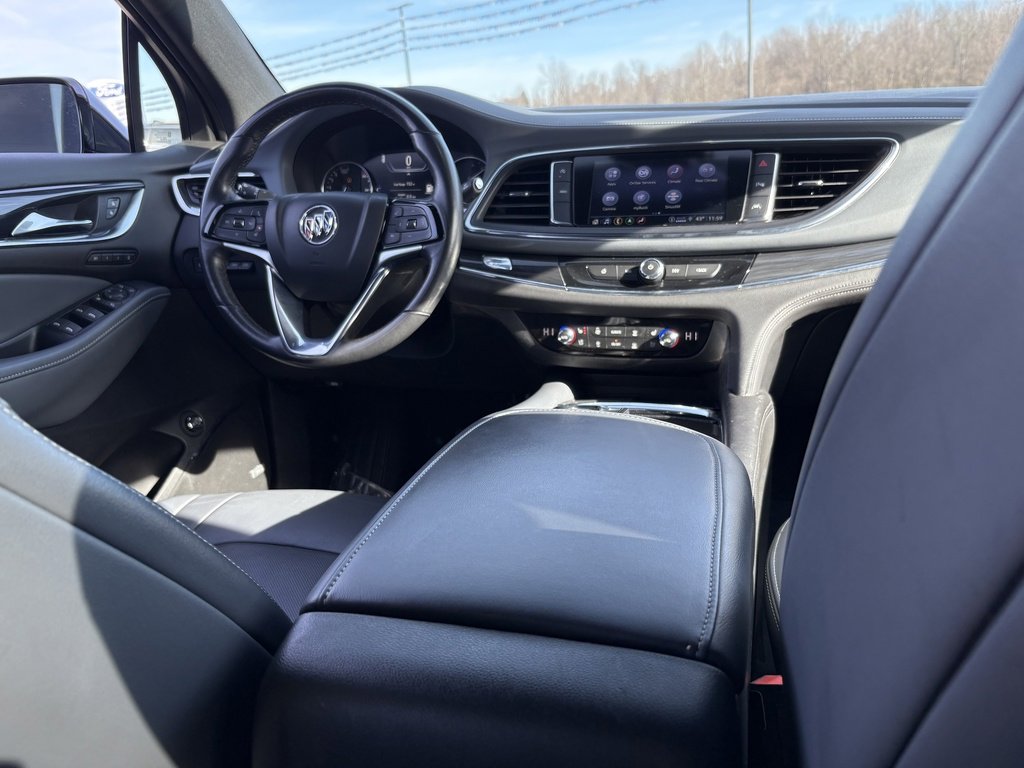 Used 2024 Buick Enclave Premium image 30