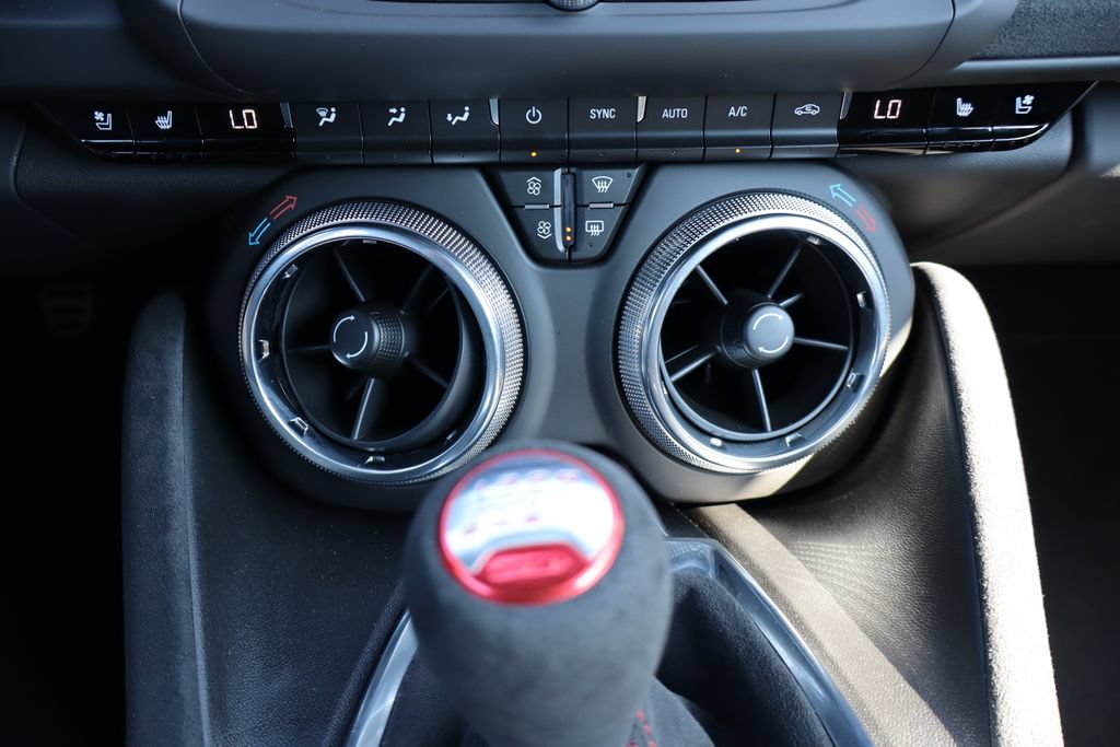 Used 2023 Chevrolet Camaro ZL1 RWD image 9